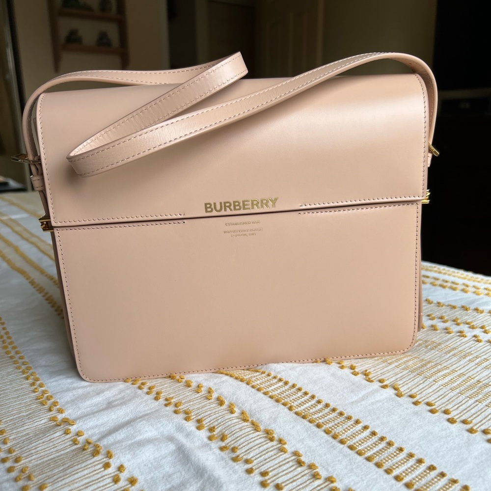 Burberry Grace blush pink bag